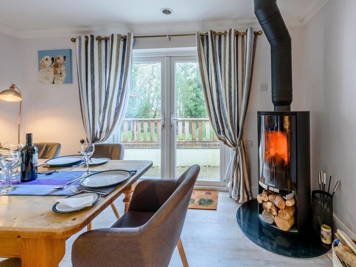 Pixie Grove Villa Penally Екстериор снимка